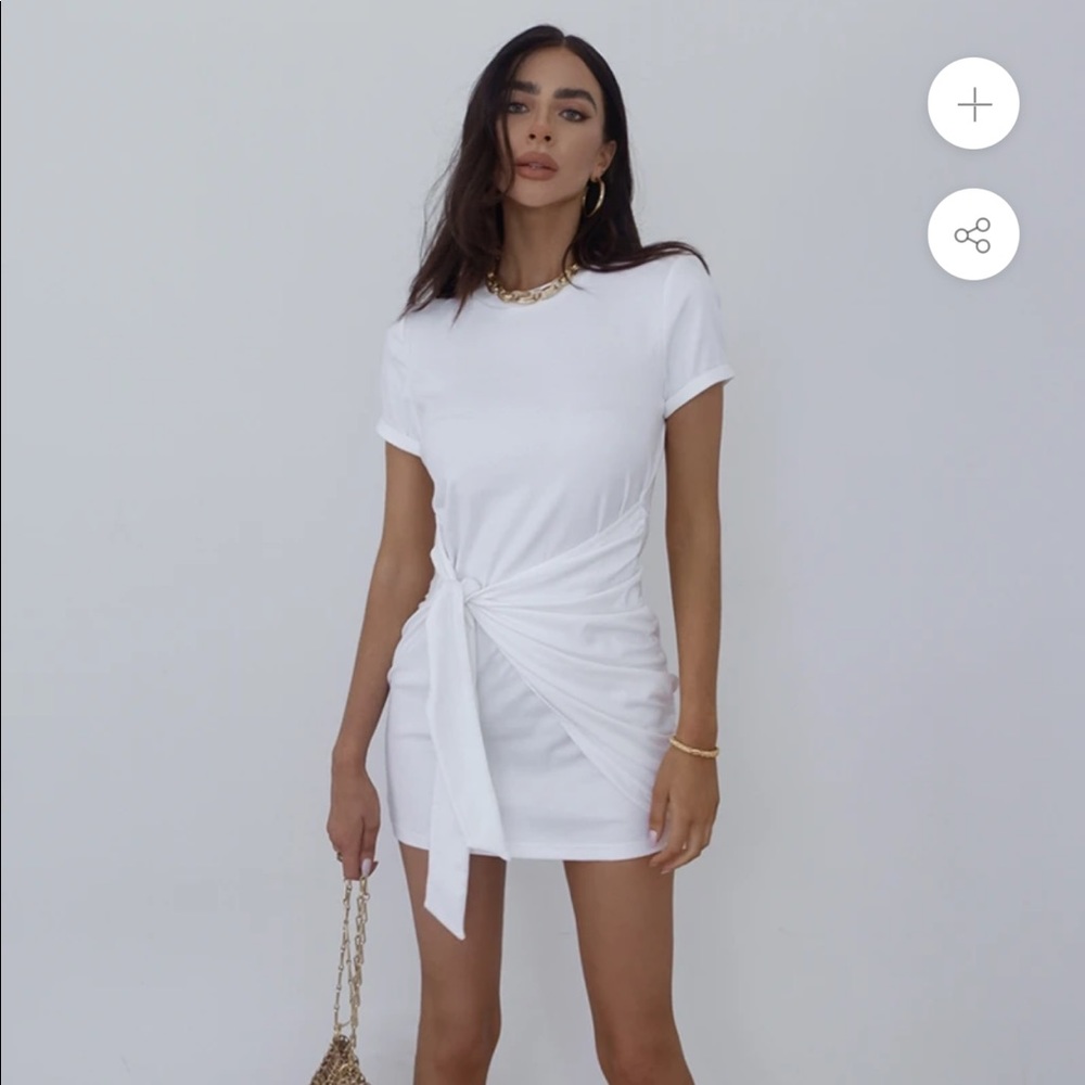 π White Shirt Dress - Picture 5 of 10